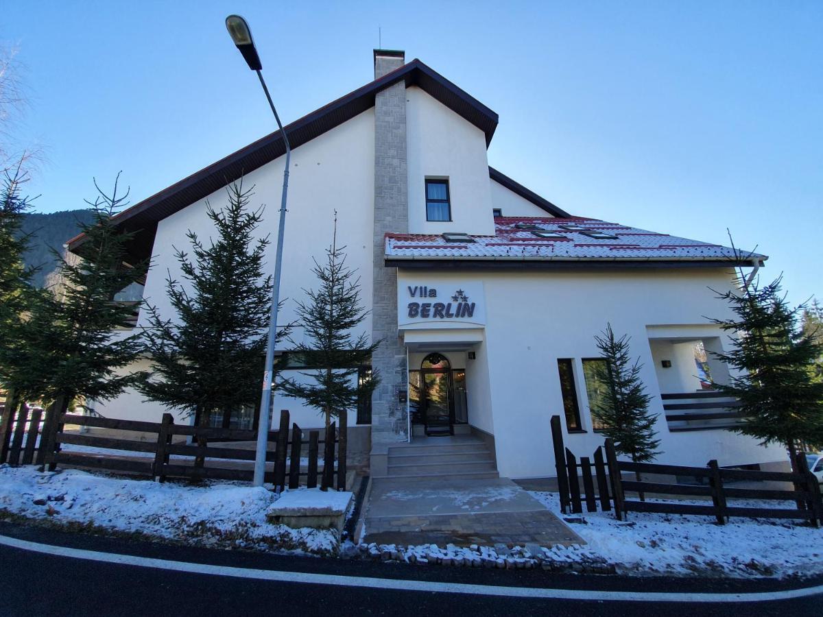 Hotel Vila Berlin Poiana Brașov Exterior foto